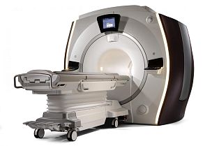 GE Healthcare Optima MR450w GEM Магнитно-резонансный томограф